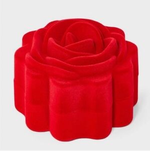 Jewelry box-red rose NWOT